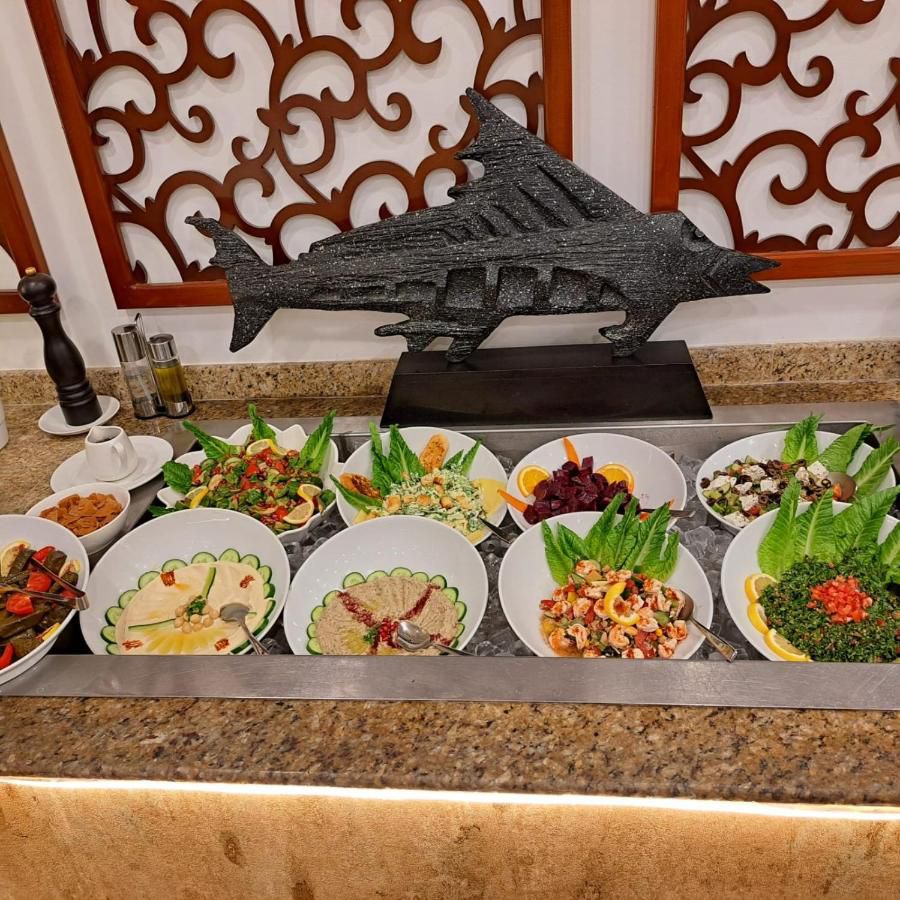 بررسی موقعیت مکانی هتل Royal Concorde Hotel and Suite Dubai Hotel