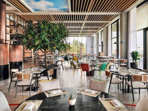 کافه و رستورانهای در هتل موونپیک ریزورت ال مرجان ایلند دبی