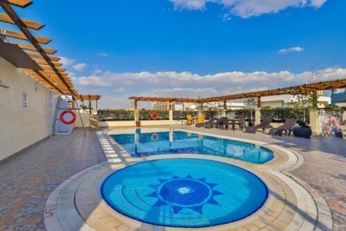 اماکن توریستی نزدیک به هتل Capital O 246 Landmark Summit Dubai Hotel