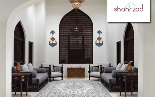بررسی حیاط رستوران Shahrzad Dubai Restaurant