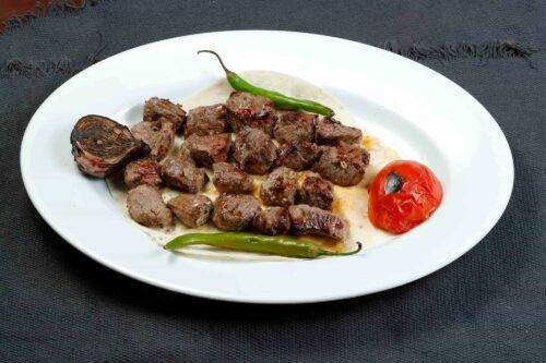 نگاهی به منو دسرهای ایرانی رستوران Kebab Khodmooni Dubai Restaurant