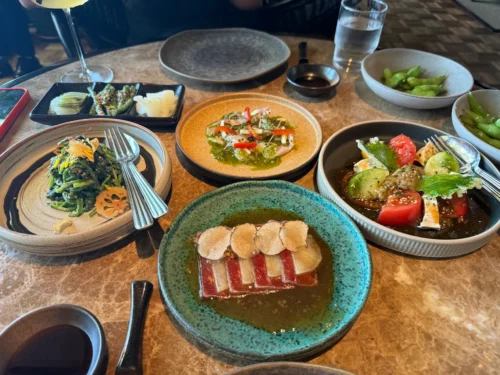 بررسی منو سالاد رستوران Mimi Kakushi Dubai Restaurant