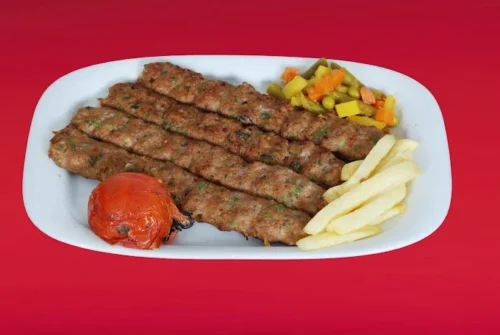 امکانات و خدمات رستوران قصر شمس دبی