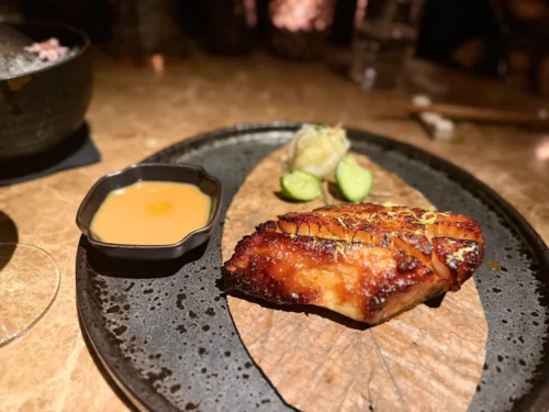 گوشت اردک در رستوران Mimi Kakushi Dubai Restaurant