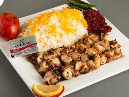 قیمت و خدمات رستوران Rostom Dubai Restaurant