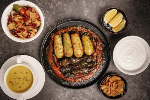 خورشهای هندی معروف رستوران نایا دبی