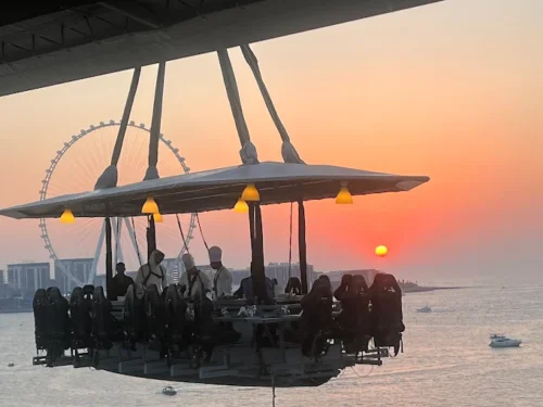 نقد و بررسی رستوران کشتی تفریحی دینر دبی مارینا Dinner Dubai Marina Restaurant