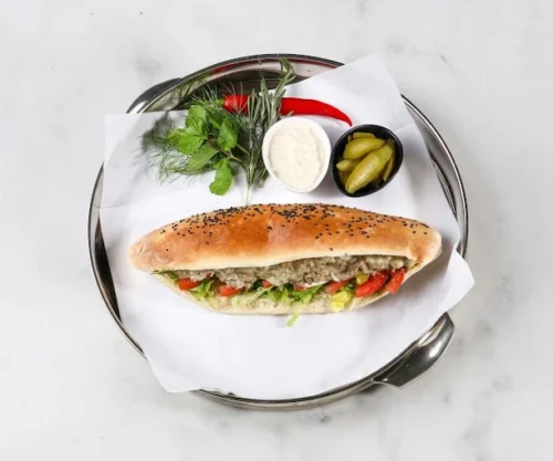 انواع سالادهای خوشمزه رستوران Sofreh Dubai Restaurant