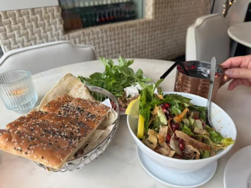 غذاهای دریایی رستوران Sofreh Dubai Restaurant