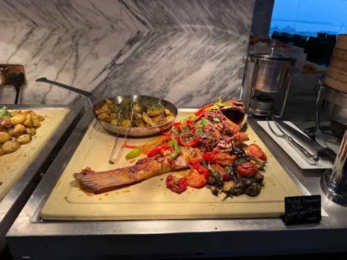 نقد و بررسی رستوران گردان ال دوار دبی Al Dawaar Revolving Dubai Restaurant