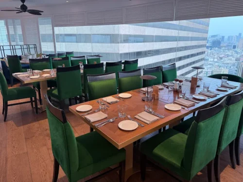 انواع کوکتلهای لذیذ رستوران Al Dawaar Revolving Dubai Restaurant