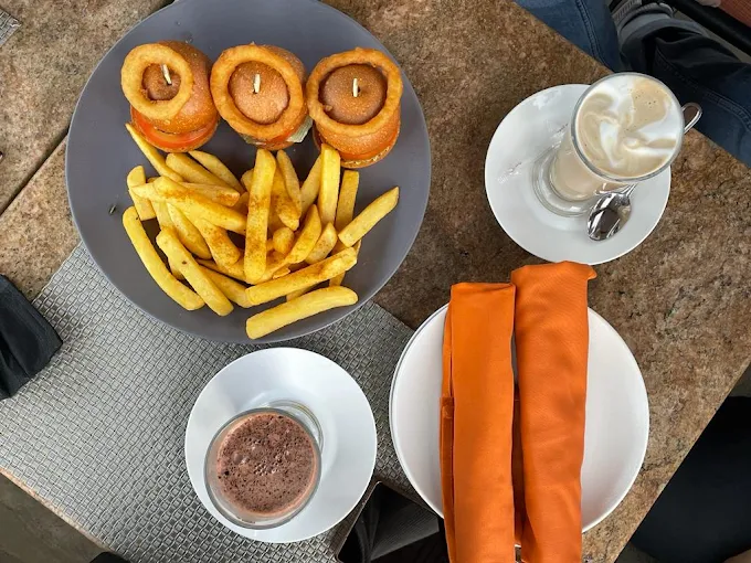 امکانات اختصاصی رستوران Al Sarab Rooftop Lounge Dubai Restaurant