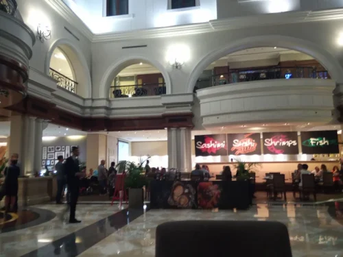 خوراک‌های دریایی رستوران سامرست دبی